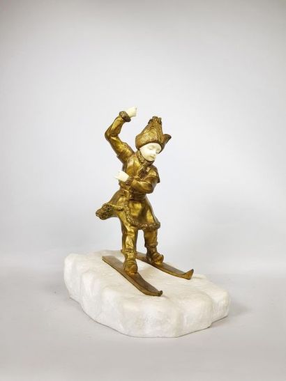null Charlotte MONGINOT (1872-?)
Le skieur. 
Sculpture chryséléphantine en bronze...