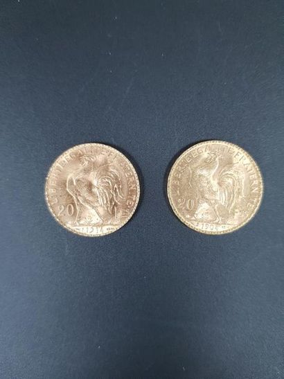 null Deux pièces de vingt francs en or au coq de Chaplain, 1904 et 1914.