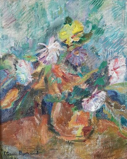null Claire BERTRAND (1890-1969)
Bouquet de fleurs.
Huile sur toile signée en bas...