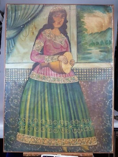 null Ecole iranienne du XXe siècle. Jeune femme au tambour. Huile sur toile signée...