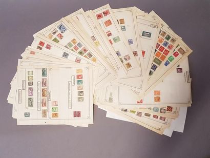null Un classeur de timbres : Monde Entier dont France, Ex-possessions, Europe et...