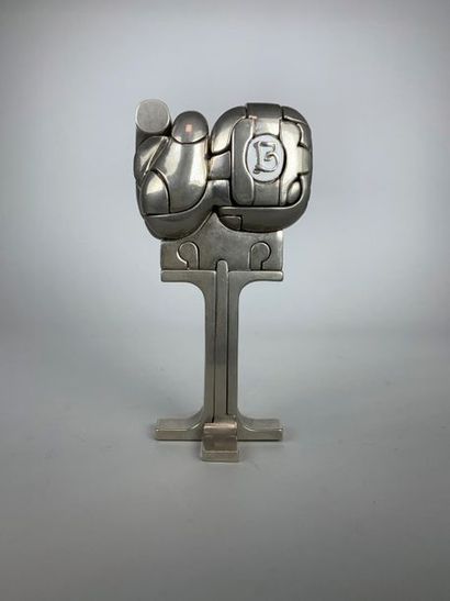 null Miguel BERROCAL (1933-2006)
	Christina.
Sculpture démontable en métal nickelé....