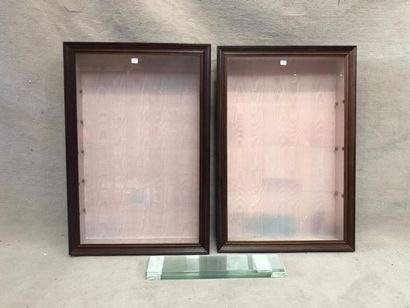 null Pair of stained wood wall showcases opening to a door. 20th century. 76.5 x...