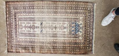 null Carpet made of woollen threads. Beluchstan. Afghan. Wear and tear, used selvedges....