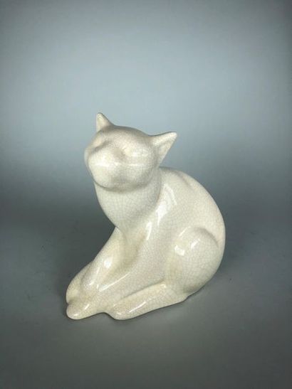 DUQUESNE FAIENCE. The cat. Cracked earthenware....
