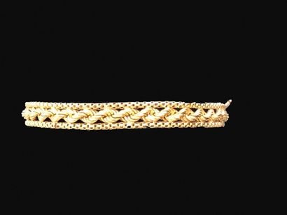 Bracelet in 18K (750°/°°) yellow gold with...