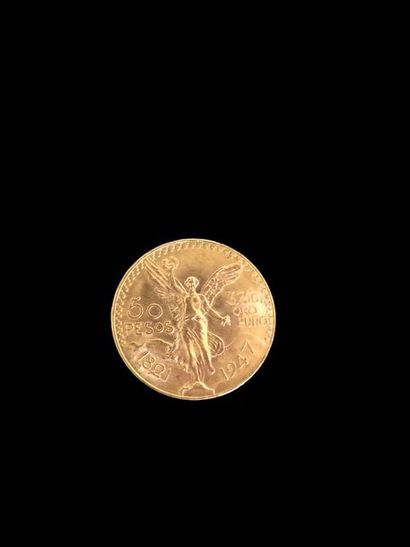 Gold coin of fifty pesos, Winged Victory,...
