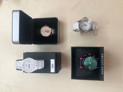 null 4 MONTRES FEMME : MARC JACOBS, BOCCIA, LIP, MICHAEL KORS