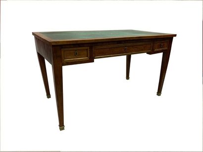 null Flat veneer desk with three drawers in the belt. Sheath legs. Dark green leather...