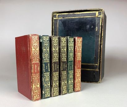null PETITE BIBLIOTHÈQUE de la JEUNESSE. Paris, Marcilly, s.d. (vers 1830). 6 volumes...