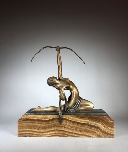 null Marcel André BOURAINE (1886-1948)

L'archère.

Epreuve en bronze à double patine...
