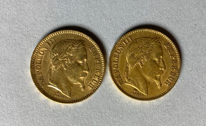 null Lot de deux pièces de vingt francs or au profil de Napoléon III lauré, 1864...