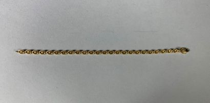 null CARTIER

Bracelet en or jaune 18K (750°/°°) à maille grains de café.

Long....