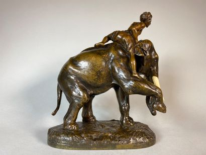 null Charles VALTON (1851-1918)

Cornac et son éléphant.

Rare épreuve en bronze...