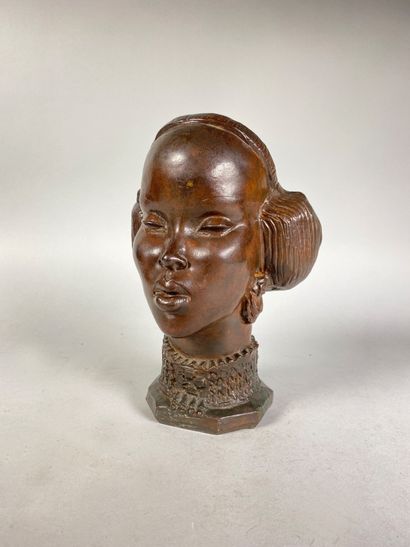 null Ecole italienne vers 1930

Buste d'éthiopienne d'Harar.

Epreuve en bronze à...