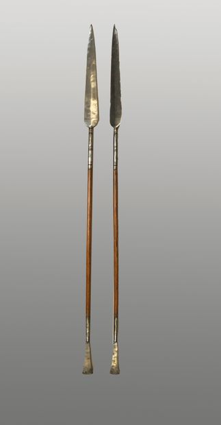 null Two assegais. 

Africa, early 20th century. 

L. approx. : 180 cm