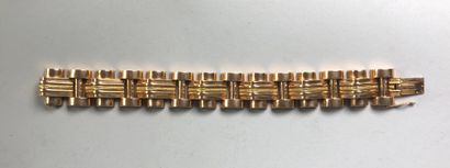 Bracelet en or jaune 18K (750°/°°) à maillons...