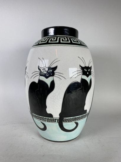 KERALOUVE La Louvière

Vase obus in earthenware...