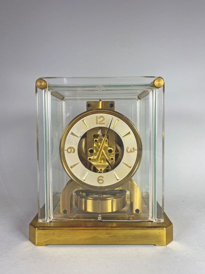 JAEGER-LECOULTRE 

Atmos clock. Cabinet with...
