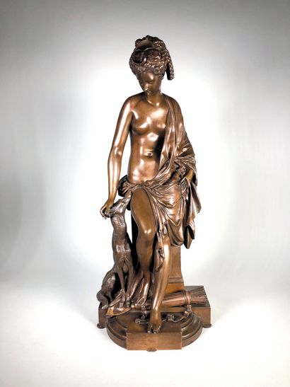 null CARRIER-BELLEUSE (1824-1887)

Diane au chien.

Epreuve en bronze à patine brun...
