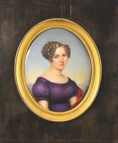  D. TOUCHE (XIXe siècle) 
Portrait de jeune femme, vers 1830. 
Miniature sur porcelaine...
