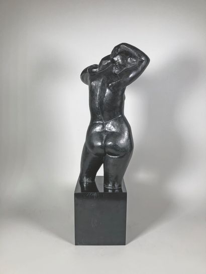 null Alexandre WOLKOWYSKI (1883-1961)

Nu cubiste bras levés.

Rare épreuve en bronze...