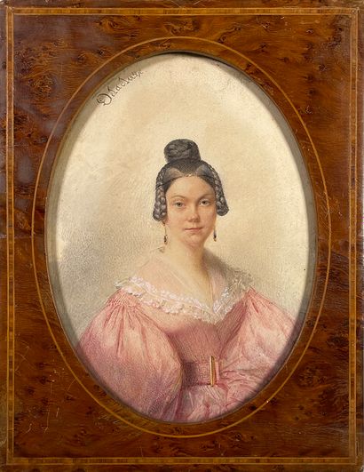 null Jean Edmé DELACLUZE (1778-1858)
Portrait de femme en robe rose. 
Miniature à...