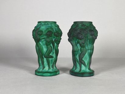 null DESNA, BOHEMIAN CRYSTAL
Pair of molded glass vases with bacchantes. 
Height:...