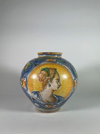 null Two ball vases forming a pair in Italian majolica, each decorated with two large...