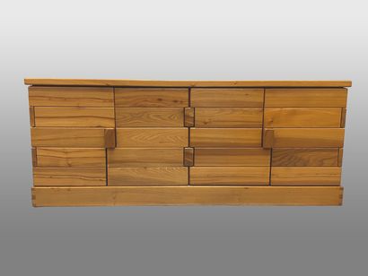 null MAISON REGAIN (Attributed to)
Elm-wood sideboard opening to four doors, one...