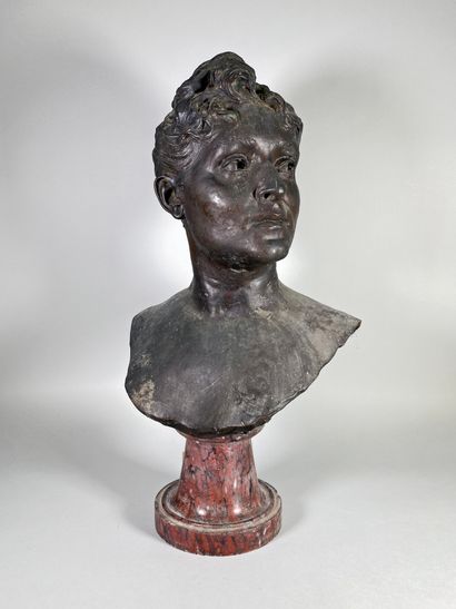 null Léopold Bernard BERNSTAMM (1859-1939)
Bust of a woman.
Bronze proof with shaded...