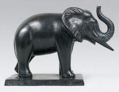 David MESLY (1918 - 2004) Simba. Epreuve en bronze à patine noire, fonte à cire perdue....