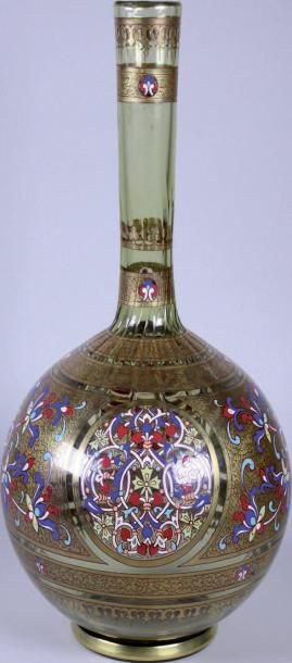 Philippe Joseph BROCARD (? - 1896) Important vase bouteille à panse globulaire et...