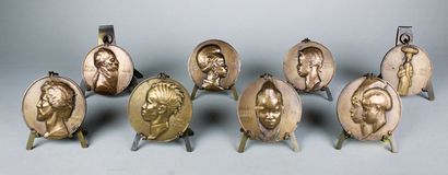 Émile Adolphe MONIER (1883 - 1970) Série complète de huit médailles en bronze signées...