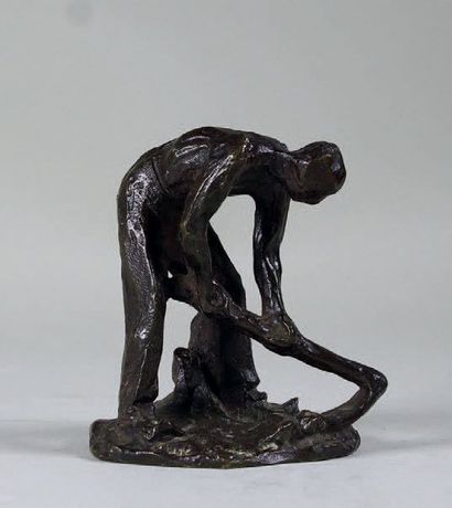 Aimé Jules DALOU (1838 - 1902) Le bineur.
Epreuve en bronze à patine brune. Fonte...