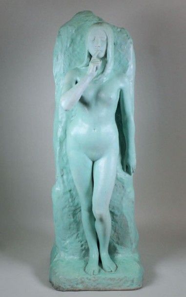 LAMI et Emile MULLER (1823 - 1889) Le silence.
Sculpture en grès émaillé vert signée,...
