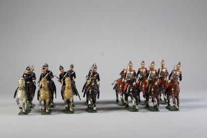 CBG Ensemble de soldats de plomb (cavaliers prussiens, cuirassiers français)