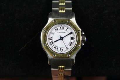 CARTIER 
Montre bracelet automatique en or jaune 18 K (750°) et acier. Boucle déployante.
Modèle...