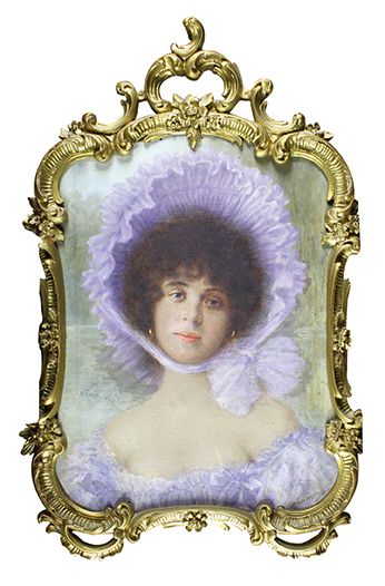 Albert HÖFLINGER (1855 - 1936) Portrait d'élégante.
Huile sur toile signée en bas...