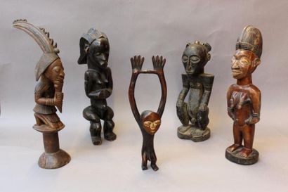 null Ensemble de 10 sculptures style Gabon et RDC