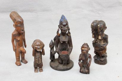 null Important ensemble de 20 sculptures style Congo, RDC, etc