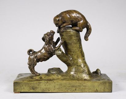 École Française du XIXe siècle 
Chien et chat.
Epreuve en bronze à patine brun clair...