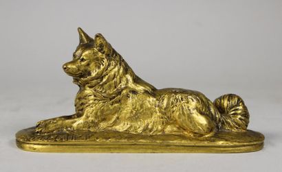 Emmanuel Fremiet (1824-1910) 
Loulou, chien couché.
Epreuve en bronze à patine vieil...