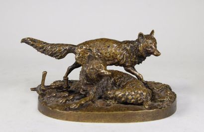 Pierre-Jules Mene (1810-1879) 
Couple de renards.
Epreuve en bronze à patine brun...