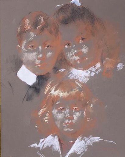 René Joseph GILBERT (1858 - 1914) 
Portrait de famille.
Trois crayons sur papier...