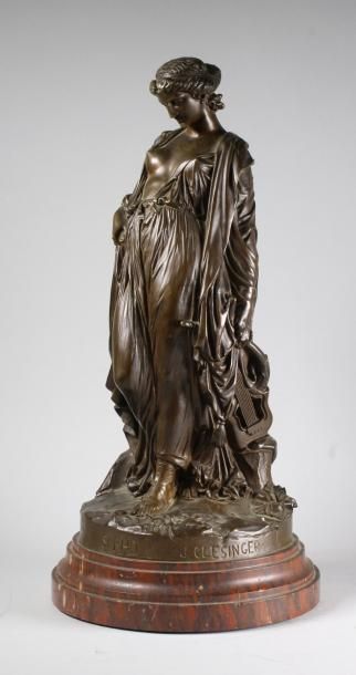 Jean-Baptiste CLESINGER (1814 - 1883) Sapho.
Epreuve en bronze à patine brun clair...
