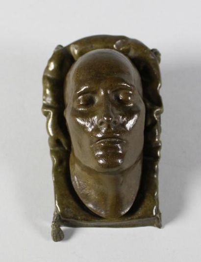 FRANCESCO ANTOMMARCHI (C.1780 - 1838) Masque mortuaire de Napoléon Ier. Masque miniature.
Epreuve...