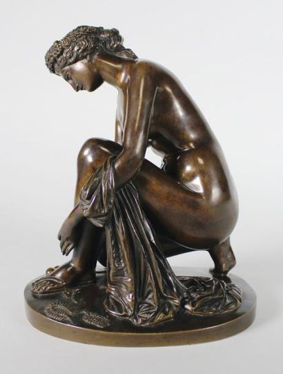 James Pradier (1790 - 1852) L'Atalante.
Epreuve en bronze à patine brun nuancé. Fonte...