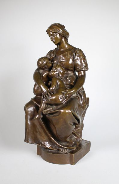 Paul dubois (1829 - 1905) Femme à l'enfant.
Epreuve en bronze à patine brun nuancé....