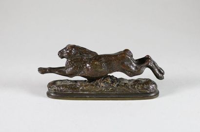 Arthur Marie DU PASSAGE (1838 - 1909) Lièvre courant.
Epreuve en bronze à patine...